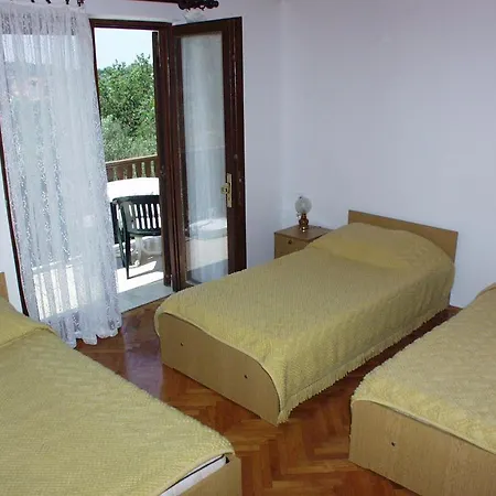 Apartment 454b *